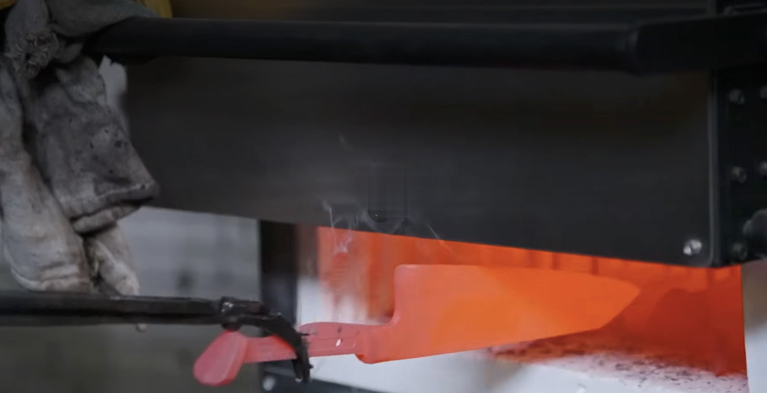 Forged vs stamped knives: what's the real difference?