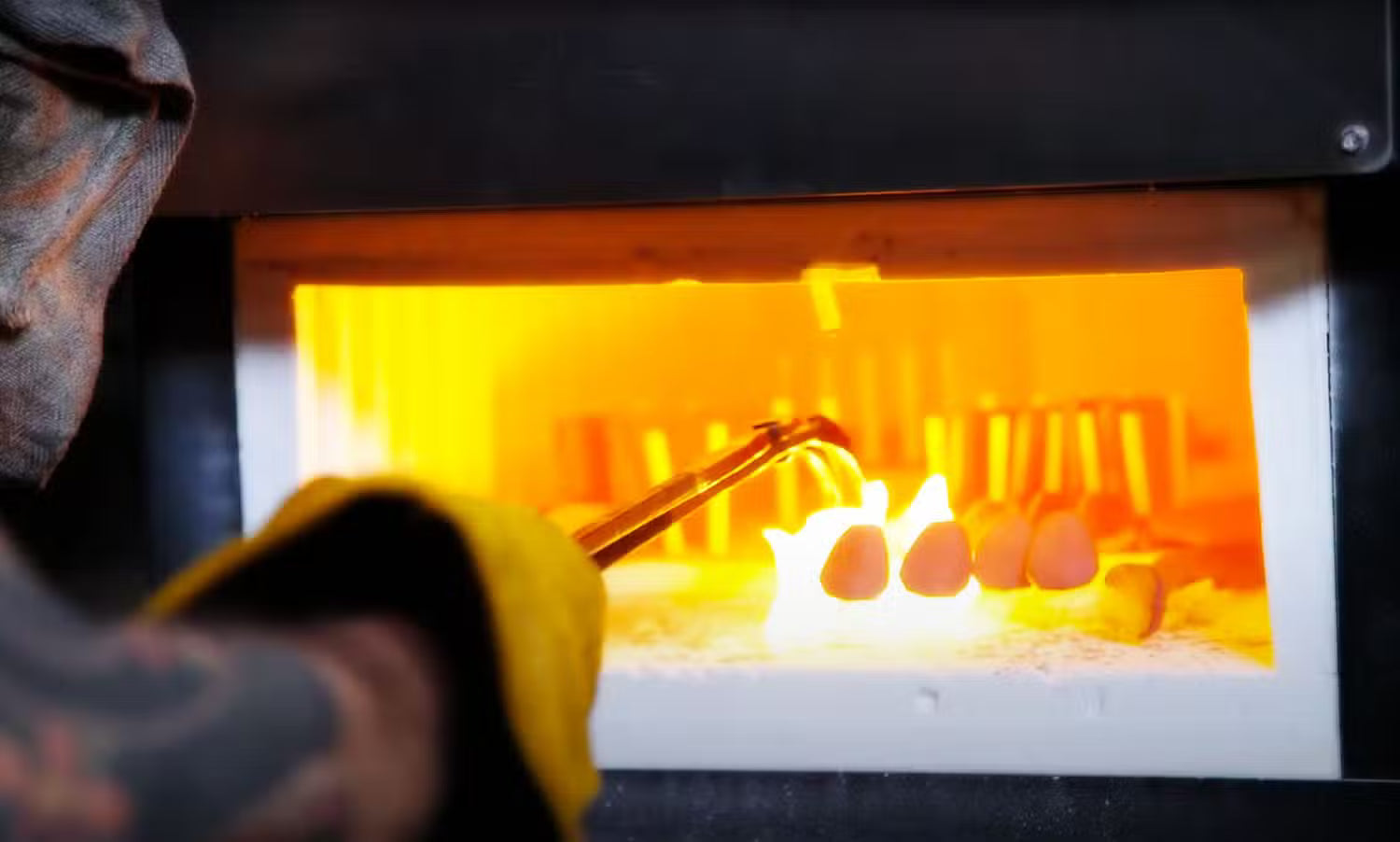 The Complete Guide to Forged Kitchen Knives: Benefits, Features, and Buying Tips